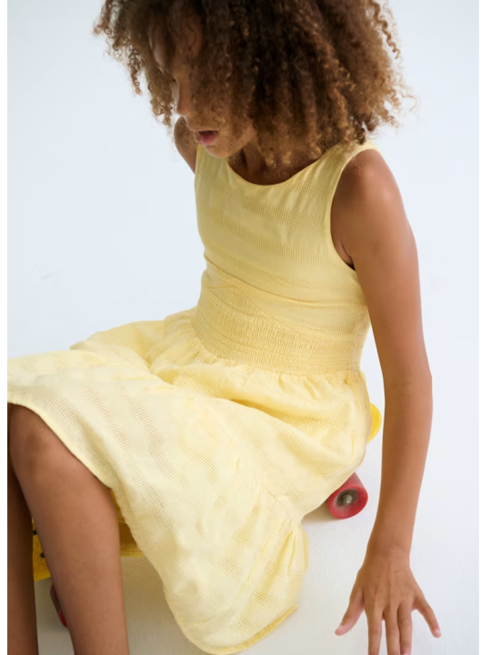 MAYORAL SUKIENKA DLA DZIEWCZYNY Z WYCIĘCIEM NA PLECACH ŻÓŁTA 6913/93