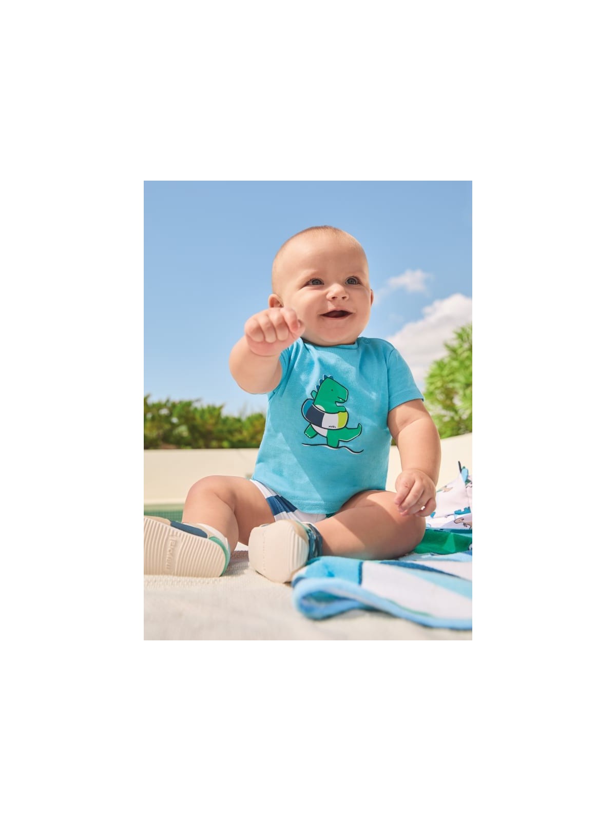 MAYORAL NEWBORN KOMPLET LETNI DLA CHŁOPCA KOSZULKA I SPODENKI KĄPIELOWE 1624