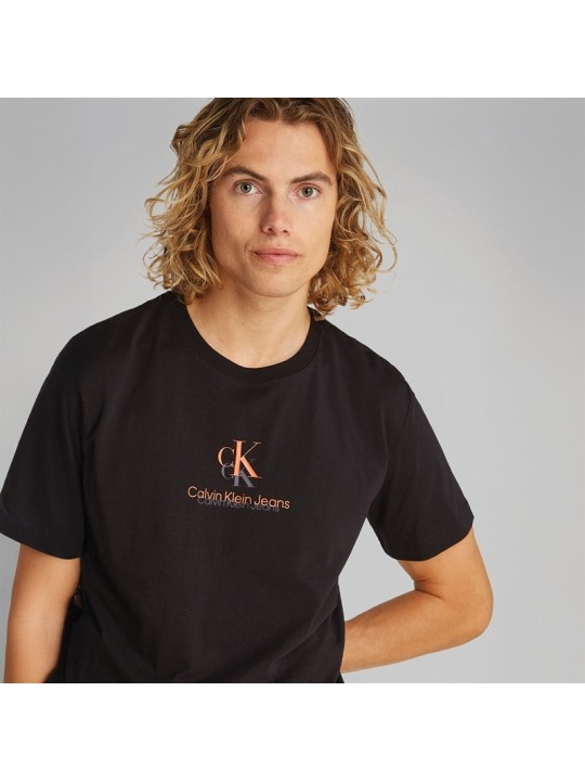 CALVIN KLEIN T-SHIRT DLA CHŁOPCA Z LOGO CZARNY J30J327469