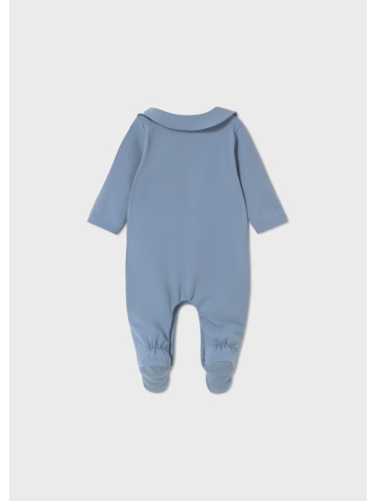 MAYORAL NEWBORN PAJAC ŚPIOCHY DLA CHŁOPCA NIEBIESKI Z NADRUKIEM PLUS ŚLINIAK 1714/88