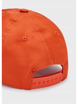 MAYORAL CZAPKA Z DASZKIEM DLA CHŁOPCA POMARAŃCZOWA Z APLIKACJĄ 10718/44