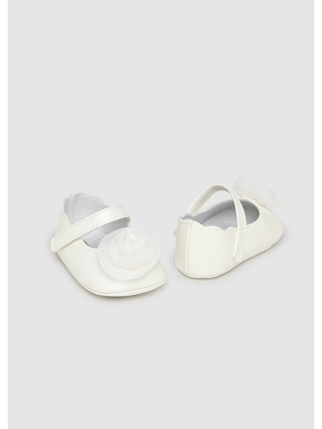 MAYORAL NEWBORN BUTY BUCIKI NIECHODKI DLA DZIEWCZYNKI  KWIATEK PANTOFELKI 9960/81