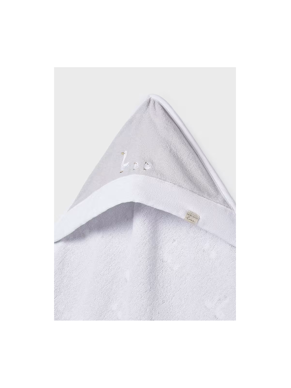 MAYORAL NEWBORN RĘCZNIK KĄPIELOWY Z KAPTUREM BIAŁO SZARY W GĄSKI 9117/78