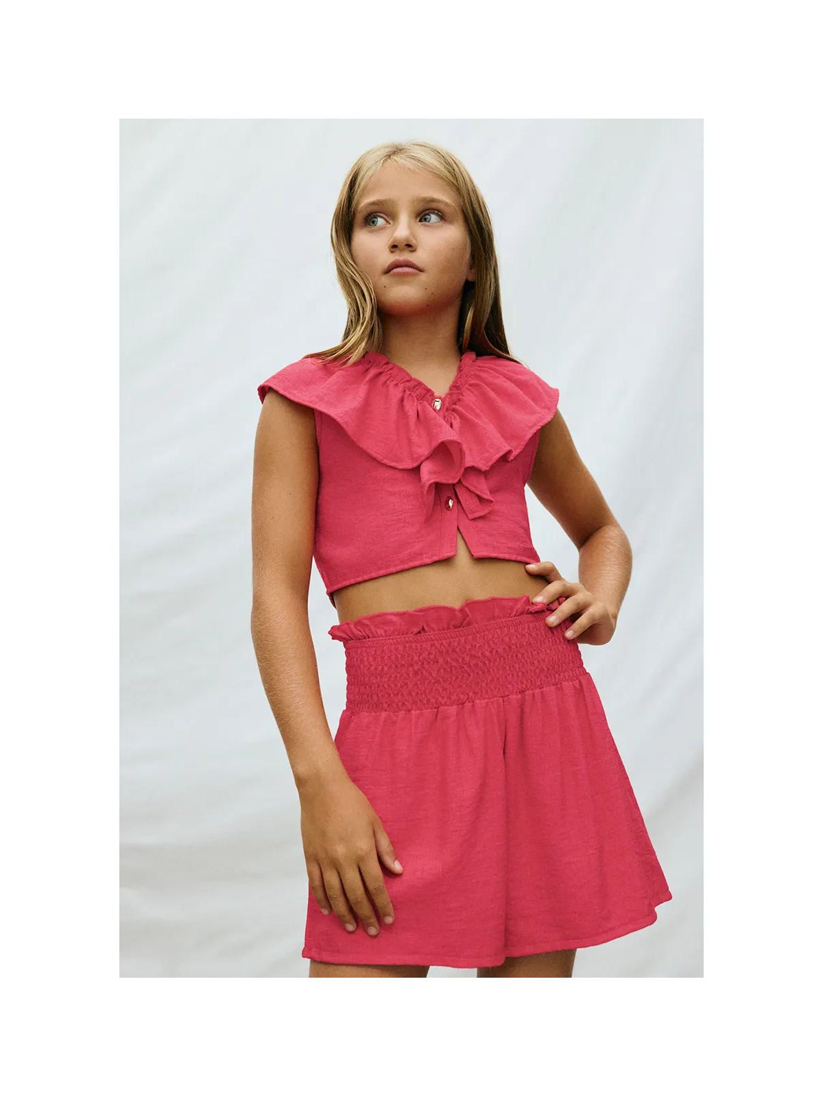 MAYORAL KOMPLET DLA DZIEWCZYNKI KRÓTKIE SPODENKI I BLUZKA Z FALBANKĄ 6207/78