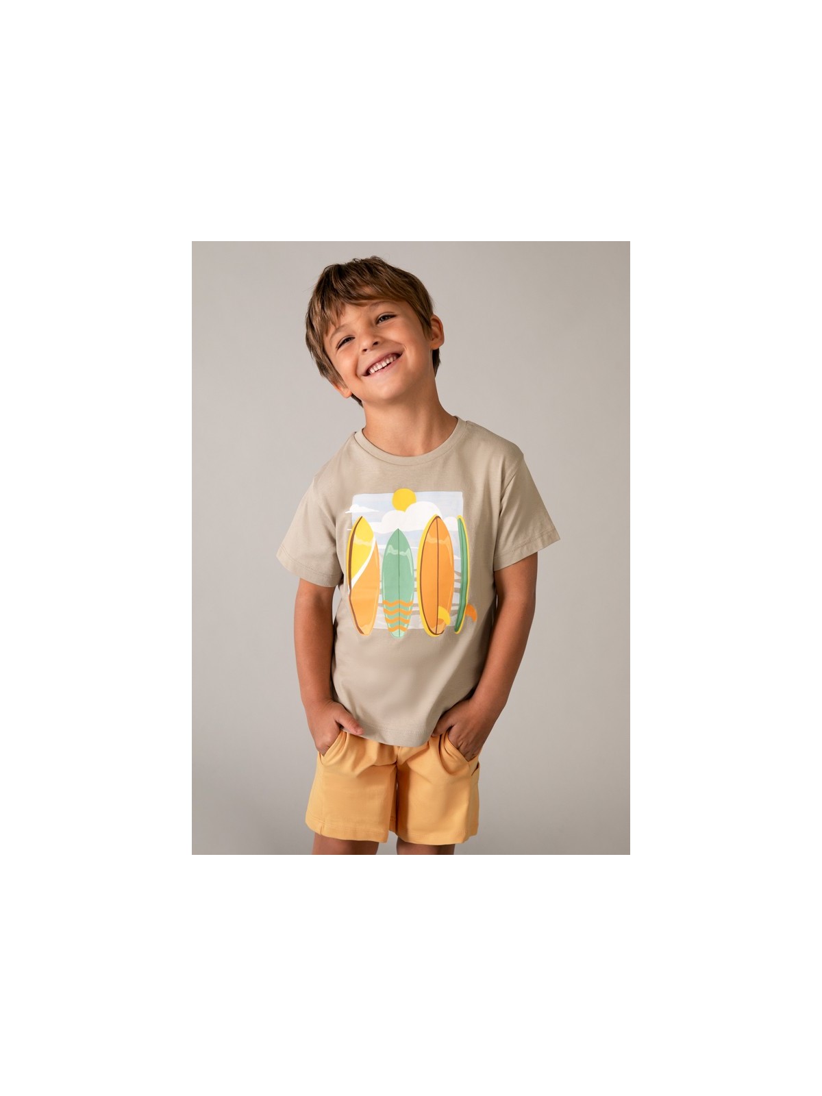 MAYORAL KOMPLET DLA CHŁOPCA DWIE KOSZULKI  PLUS SPODENKI 3603/27