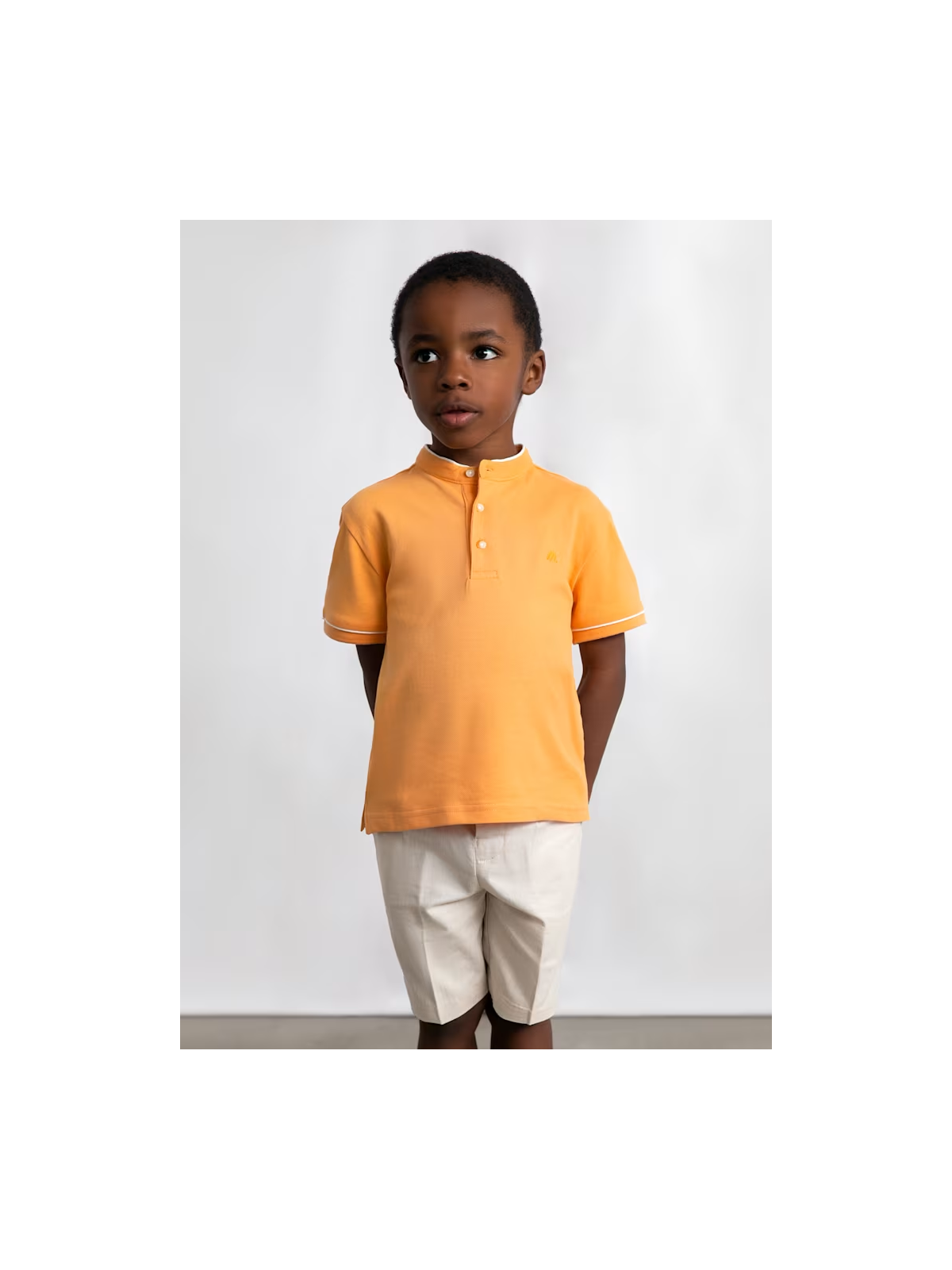 MAYORAL KRÓTKIE SPODENKI DLA CHŁOPCA Z DOMIESZKĄ LNU  BEŻ 3201/47