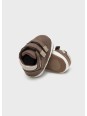 MAYORAL NEWBORN BUTY BUCIKI NIECHODKI DLA CHŁOPCA TRAMPKI BRĄZ 9683/27