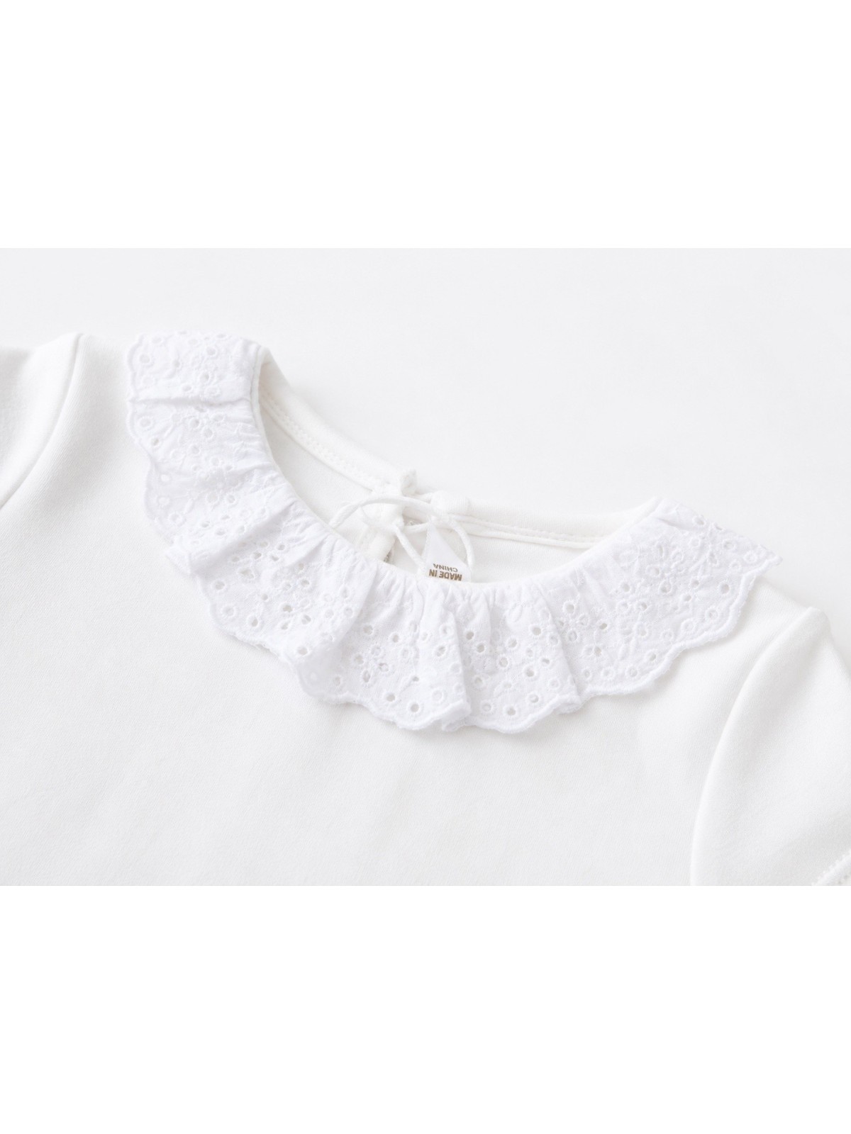 MAYORAL NEWBORN KOMPLET BODY NA KRÓTKI RĘKAW PLUS SPODENKI 1640/47
