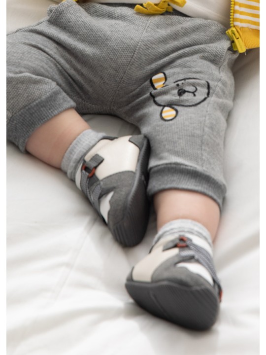 BUTY TRAMPKI MAYORAL