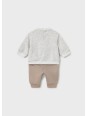 MAYORAL NEWBORN KOMPLET DLA CHŁOPCA SZARA BLUZA Z HAFTEM PLUS BEŻOWE SPODNIE DRESOWE 2682/39