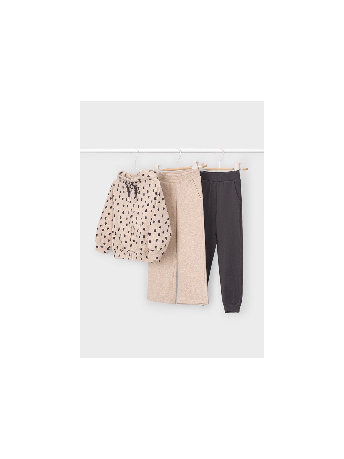 MAYORAL KOMPLET DRES DLA DZIEWCZYNKI BLUZA ROZPINANA Z KAPTUREM PLUS DWIE PARY SPODNI 4813/65