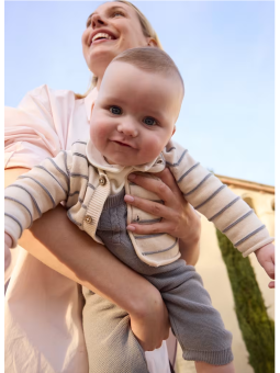MAYORAL NEWBORN KOMPLET DZIANINOWY DLA CHŁOPCA BLUZKA SPODNIE OGRODNICZKI PLUS SWETEREK 2609/28