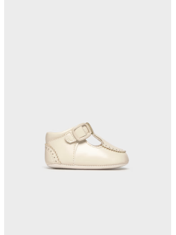 MAYORAL NEWBORN BUTY BUCIKI NIECHODKI BEZ 9141/33