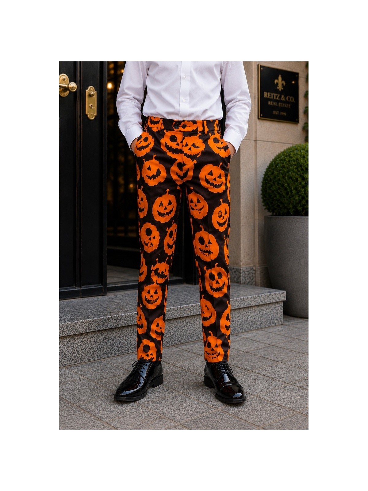 OPPOSUITS SUITMEISTER KOLOROWY GARNITUR DLA CHŁOPCA WE WZÓR HALLOWEEN  MARYNARKA , SPODNIE PLUS KRAWAT OBBO-10011