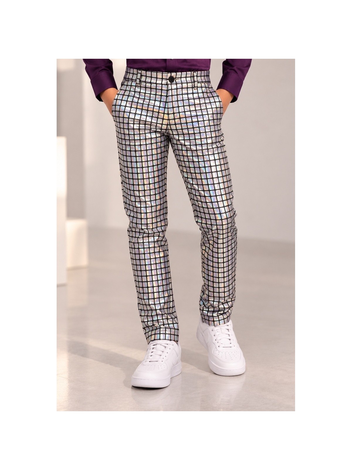 OPPOSUITS GARNITUR DLA CHŁOPCA HOLOGRAFICZNY SREBRNY DISCOBALLER 3-CZĘŚCIOWY MARYNARKA , SPODNIE I KRAWAT OSTB-1008-US