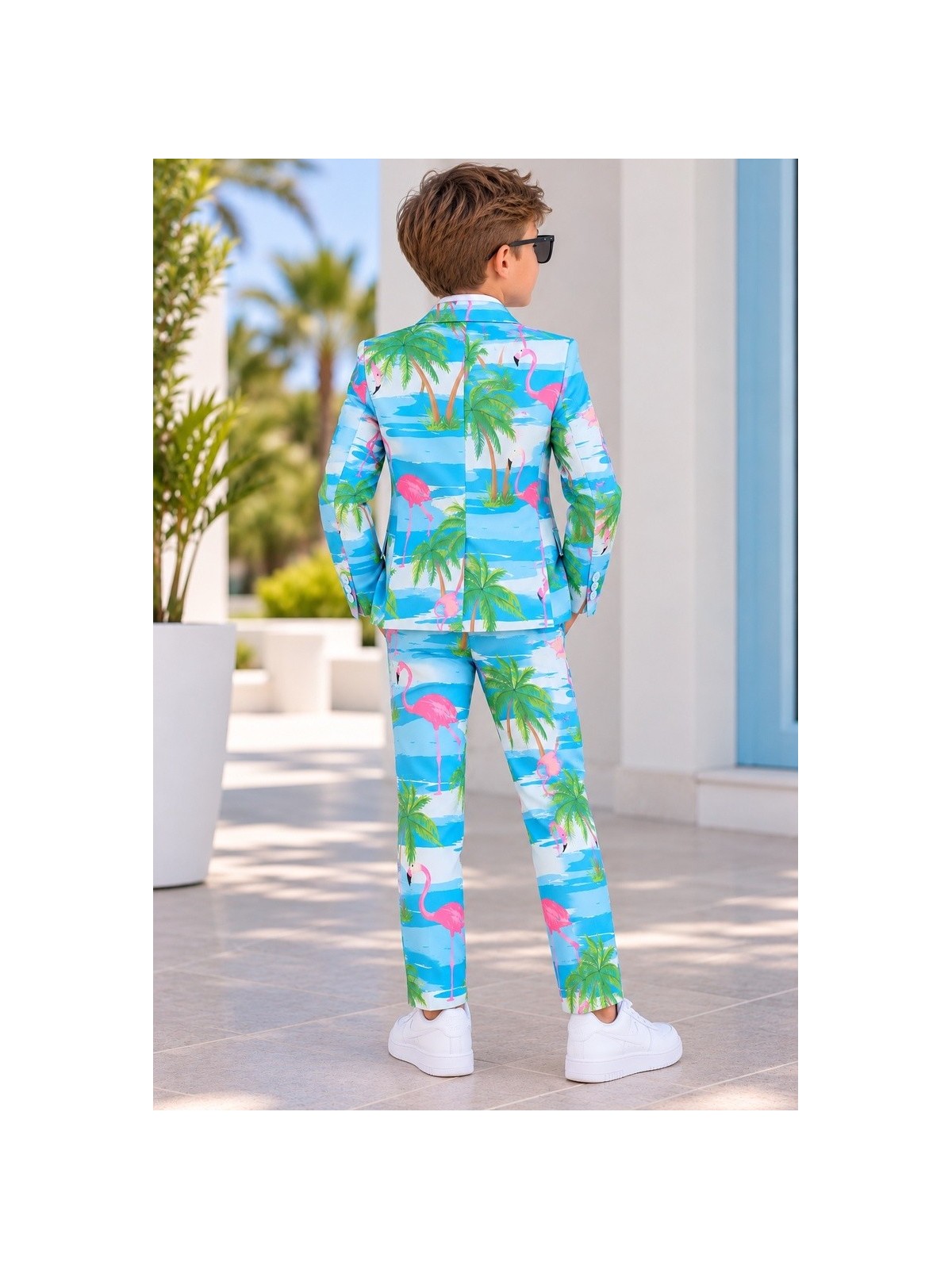 OPPOSUITS KOLOROWT CHŁOPIĘCY FLAMINGI I PALMY 3-CZĘŚCIOWY MARYNARKA , SPODNIE I KRAWAT OSBO-0013
