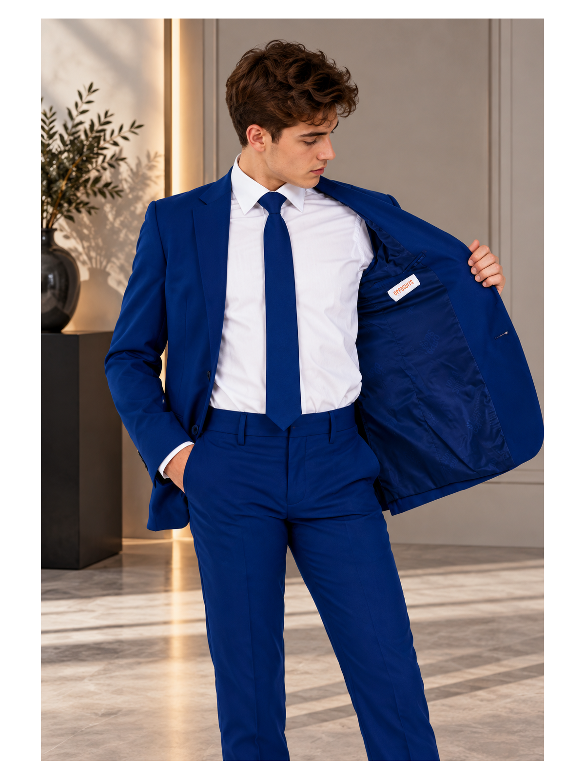 OPPOSUITS GARNITUR CHŁOPIĘCY NIEBIESKI GŁADKI NAVY ROYALE 3-CZĘŚCIOWY MARYNARKA , SPODNIE I KRAWAT OSTB-0007