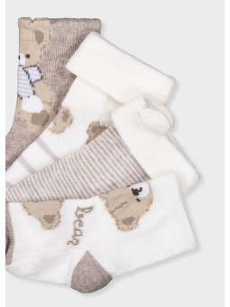 MAYORAL NEWBORN ZESTAW 4 PAR SKARPETEK NIEMOWLĘCYCH Z MOTYWEM MISIA 9112/67