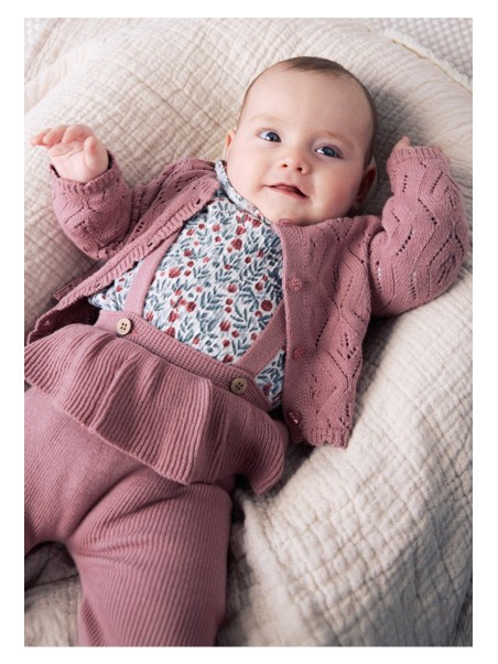MAYORAL NEWBORN ELEGANCKI DZIANINOWY KOMPLET NIEMOWLĘCY  SWETEREK AŻUROWY  SPODNIE Z SZELKAMI I BLUZKA W KWIATY 2516/35
