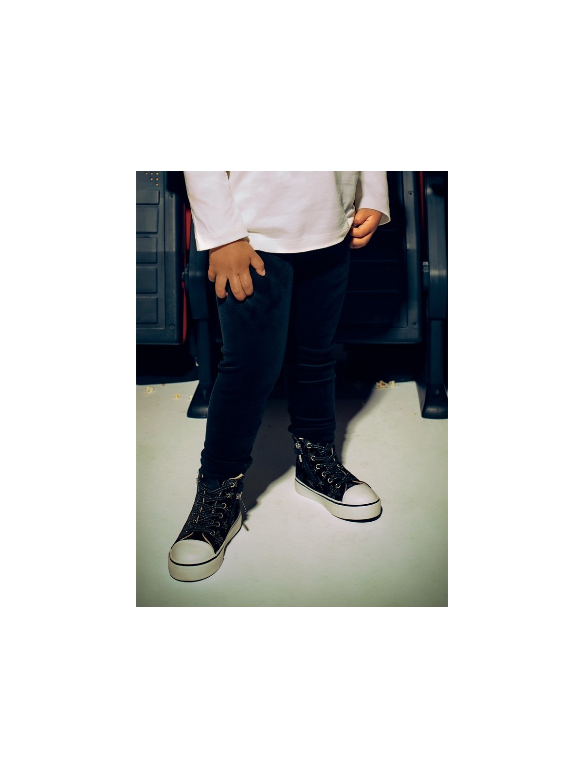 MAYORAL SPODNIE LEGINSY DLA DZIEWCZYNKI WELUR CZARNY 712/56