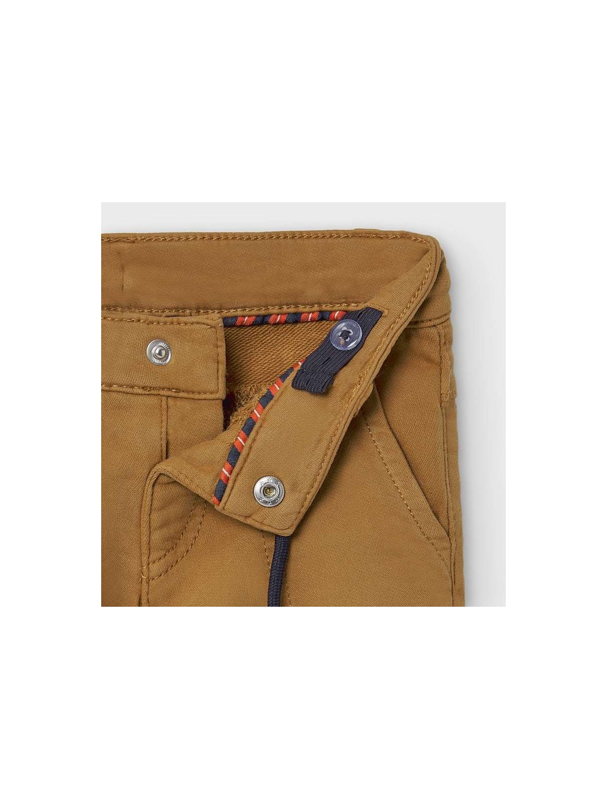 MAYORAL BABY SPODNIE MATERIAŁOWE DLA CHŁOPCA BRĄZOWE CHINO REGULAR 2581/74