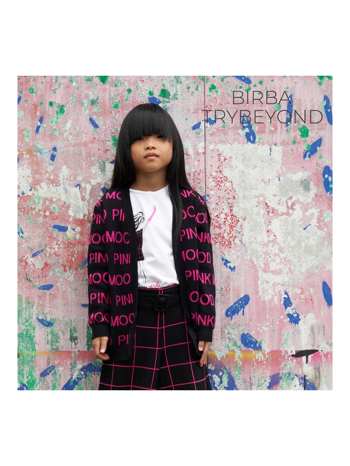 BIRBA TRYBEYOND SWETER  KARDIGAN CZARNY W RÓŻOWE NAPISY PINK 999 76774 00 90Z