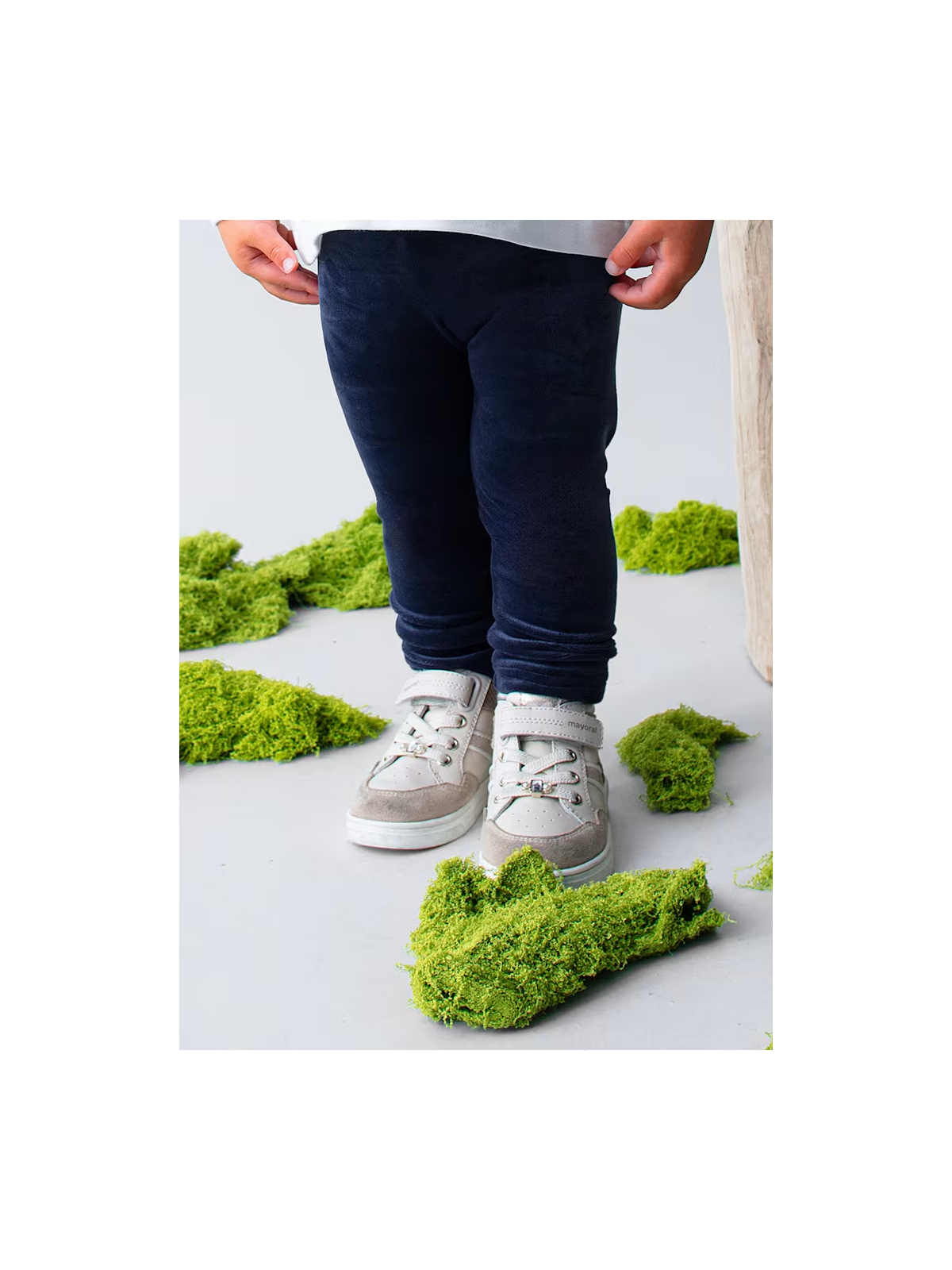 MAYORAL BABY SPODNIE LEGINSY DLA DZIEWCZYNKI AKSAMIT GRANAT 727