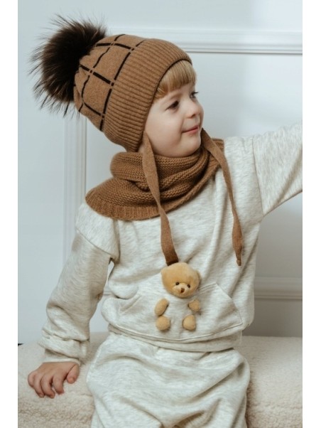 JAMIKS CZAPKA ZIMOWA DLA DZIECKA BRĄZ  Z POMPONEM WIĄZANA DAGGET II